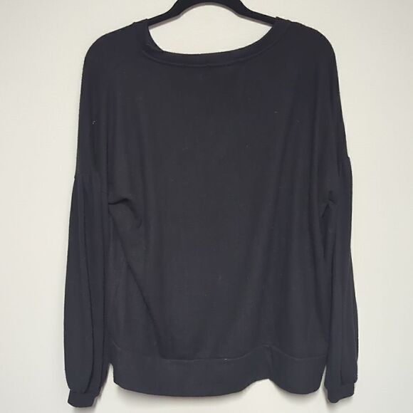 Everleigh Black Long Sleeve Blouse - Picture 4 of 5